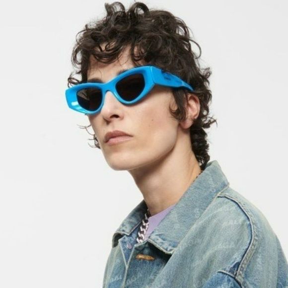 Balenciaga BB0243S 004 Sunglasses Blue Grey Cat Eye Unisex - Picture 1 of 11